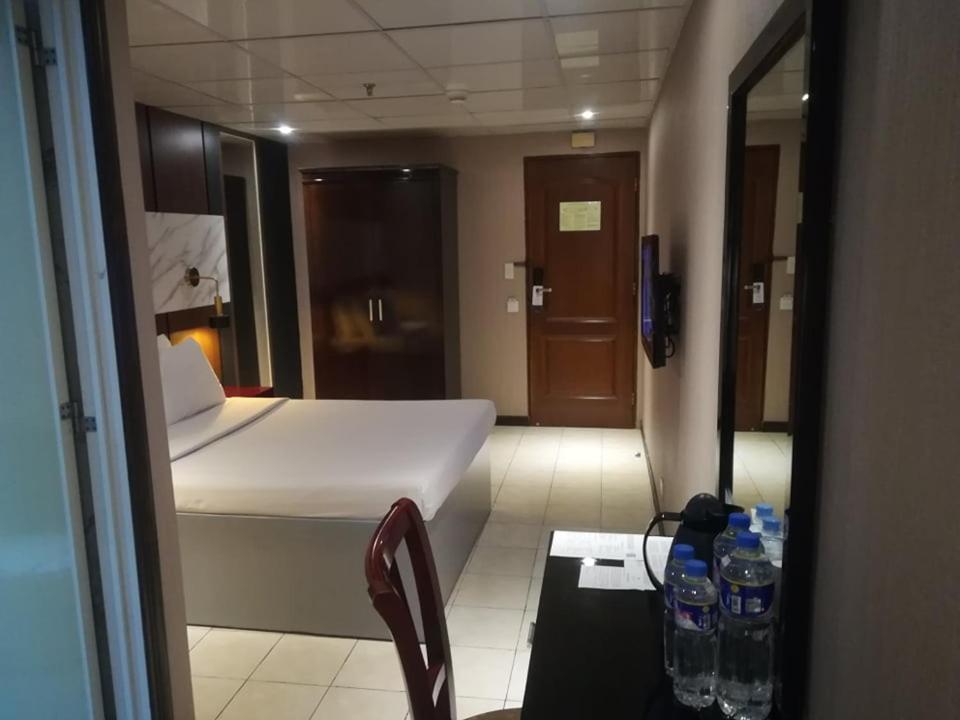 Star Plaza Hotel Dagupan City Esterno foto