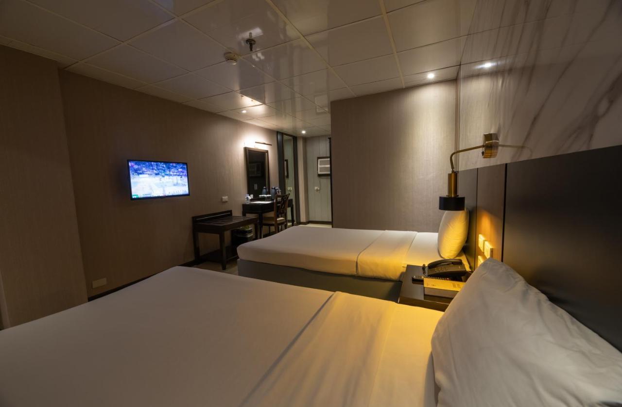 Star Plaza Hotel Dagupan City Esterno foto