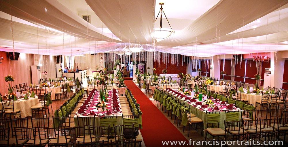 Star Plaza Hotel Dagupan City Esterno foto